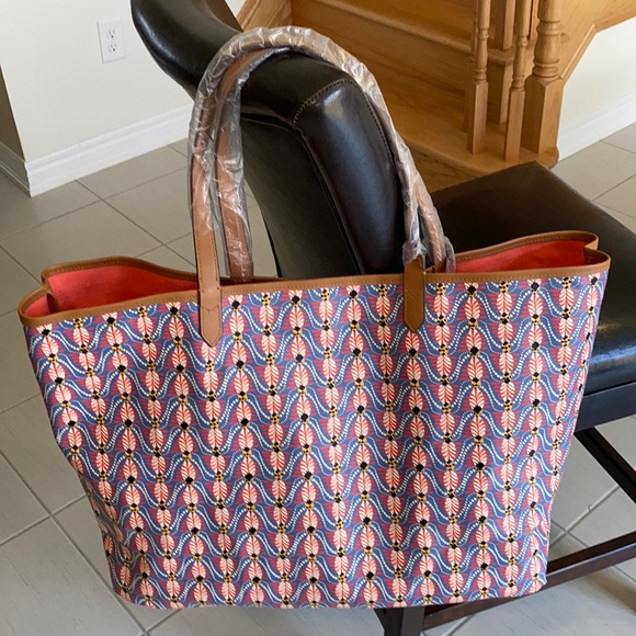 Stella & Dot Handbags - Stella&dot reversible versatile bag